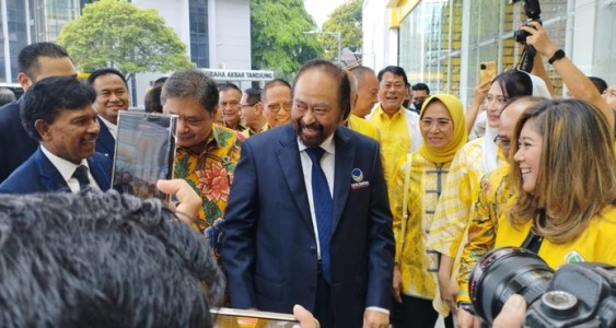 Surya Paloh Bertemu Airlangga di Markas Golkar, Bahas Koalisi? Ini Penjelasannya
